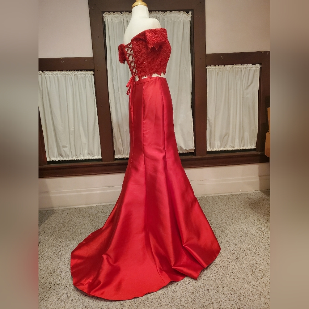 Red Two Piece Mermaid Gown